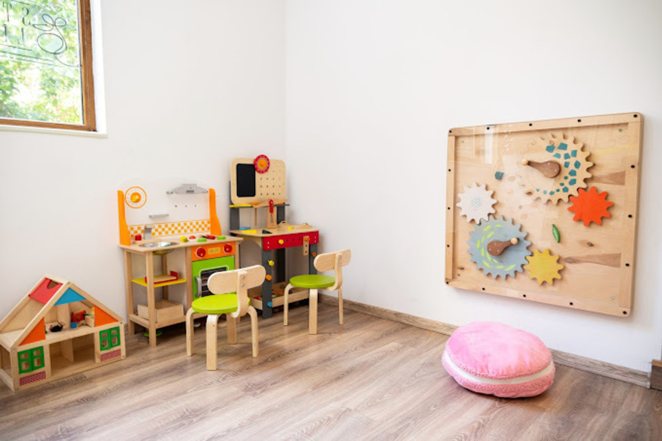 Stuart Little Kids Zone Café – Семейно кафене · Хладилника, снимка 4